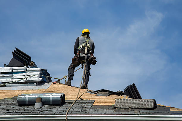 Professional Gutter Installation technician working in Stafford, OR
